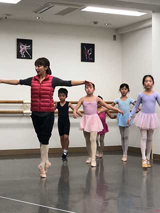 アークスバレエアカデミー 大人 子供 初心者から習える八王子のバレエ教室